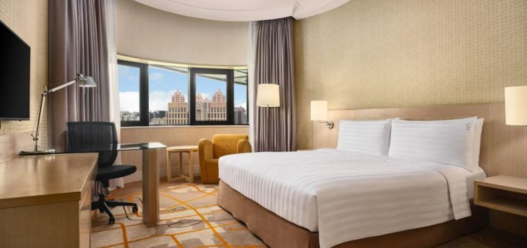 Best Business Hotels In Singapore for Corporate Travelers