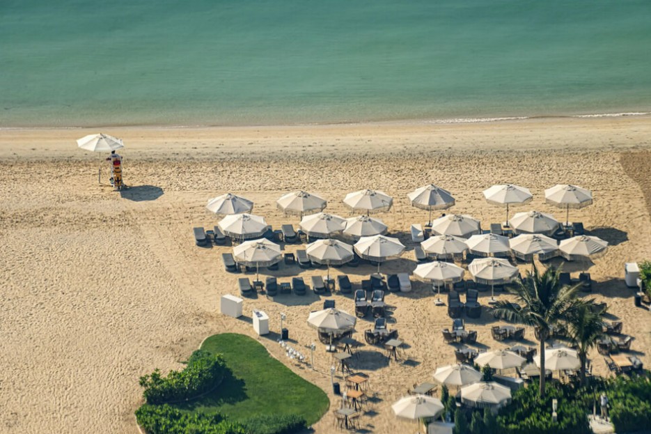 Best Hotels With Private Beach Access for Ultimate Relaxation